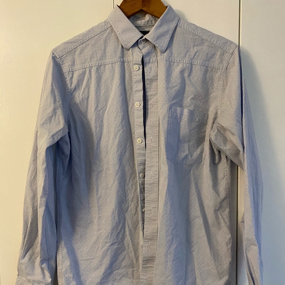 Men’s beautiful blue Dress Shirt. Small, slim fit